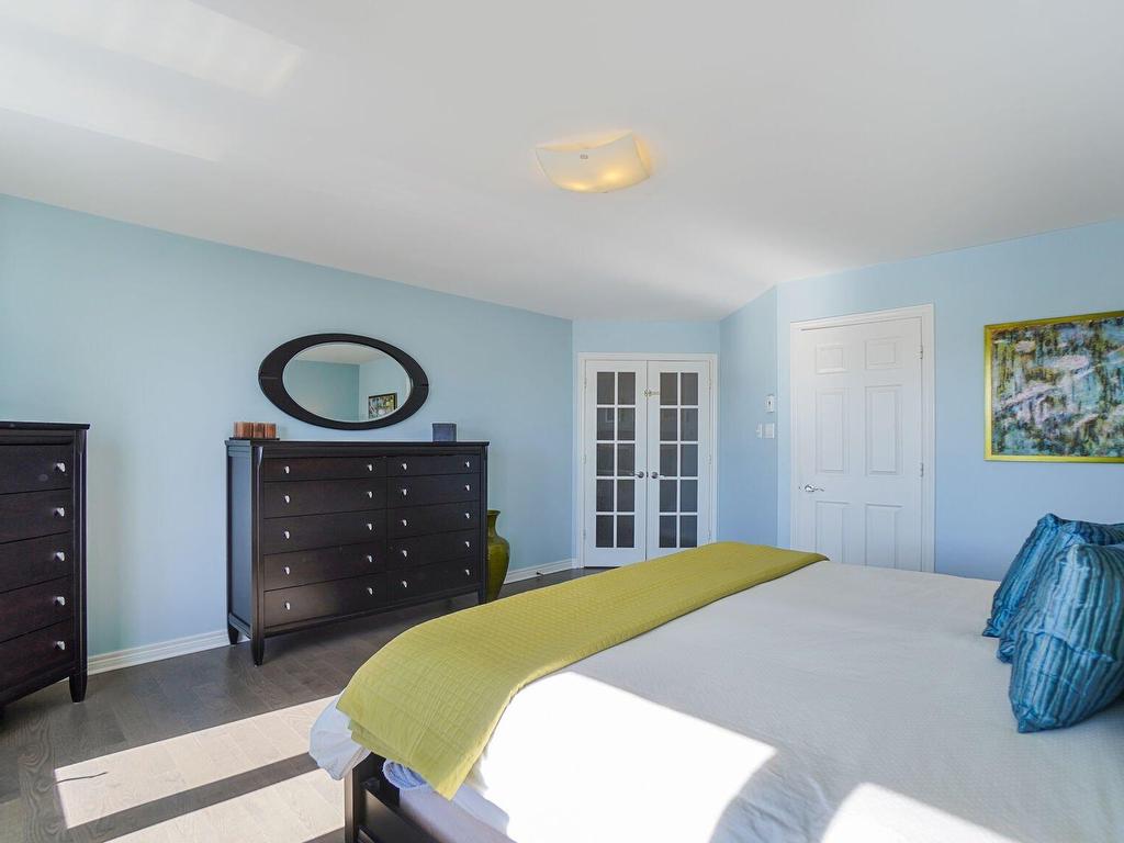 









64


Boul. de la Marine

,
Varennes,




QC
J3X2C2


