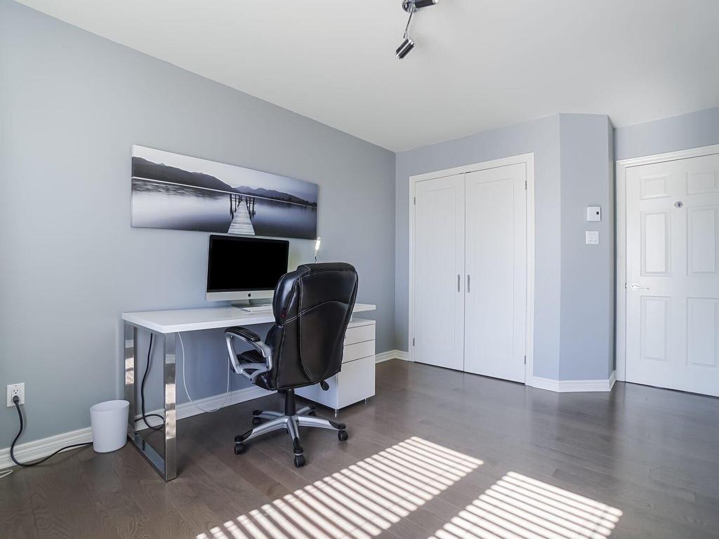 









64


Boul. de la Marine

,
Varennes,




QC
J3X2C2

