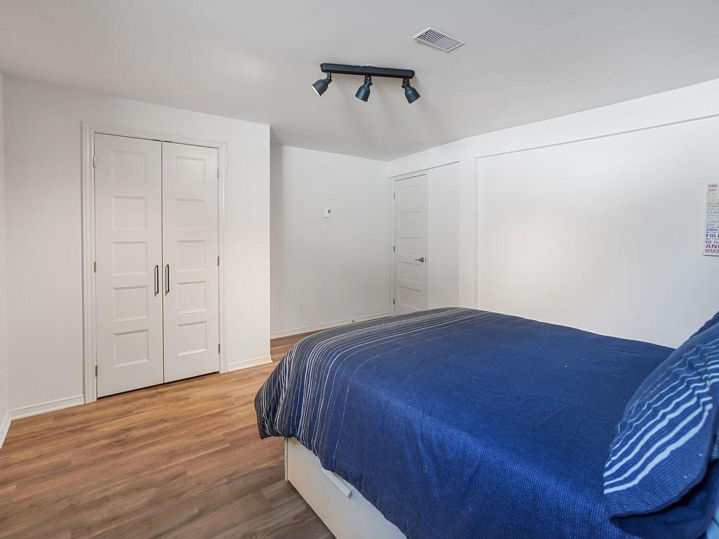 









64


Boul. de la Marine

,
Varennes,




QC
J3X2C2

