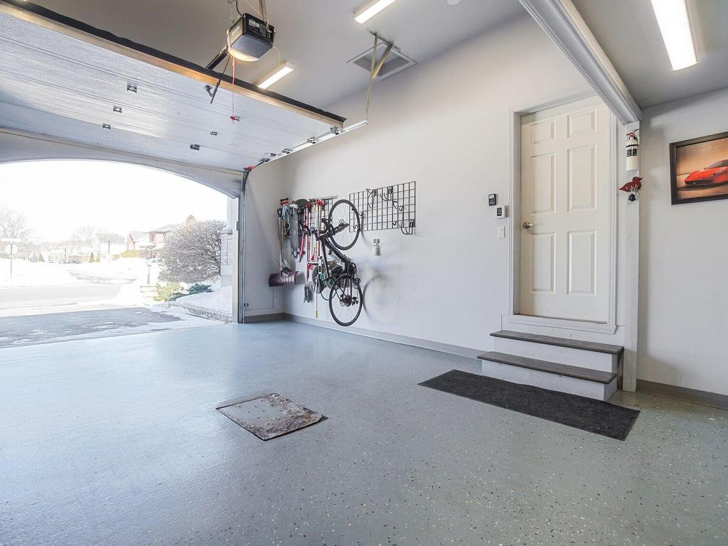









64


Boul. de la Marine

,
Varennes,




QC
J3X2C2

