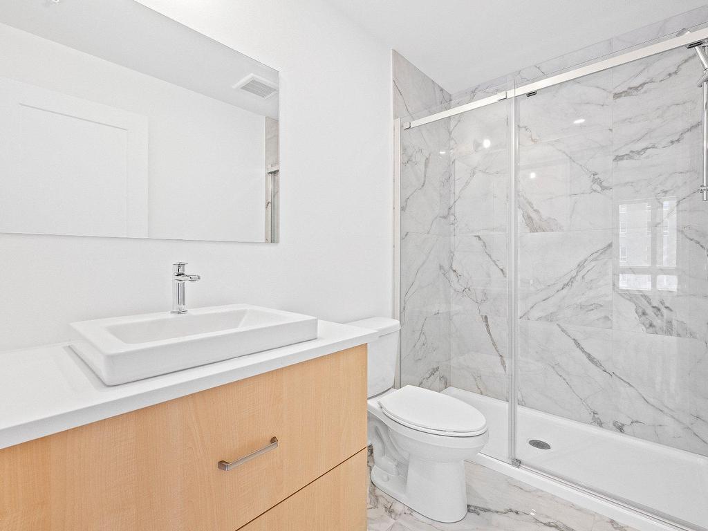 









244


Boul. Hymus

, 309,
Pointe-Claire,




QC
H9R1G3


