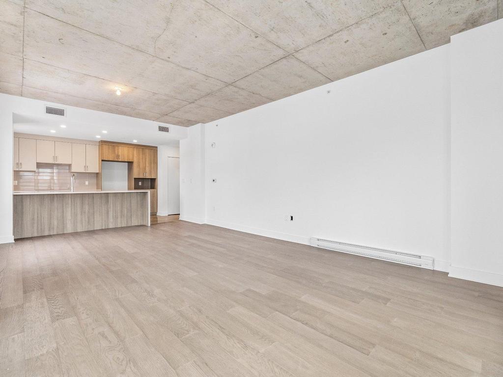 









244


Boul. Hymus

, 505,
Pointe-Claire,




QC
H9R1G3

