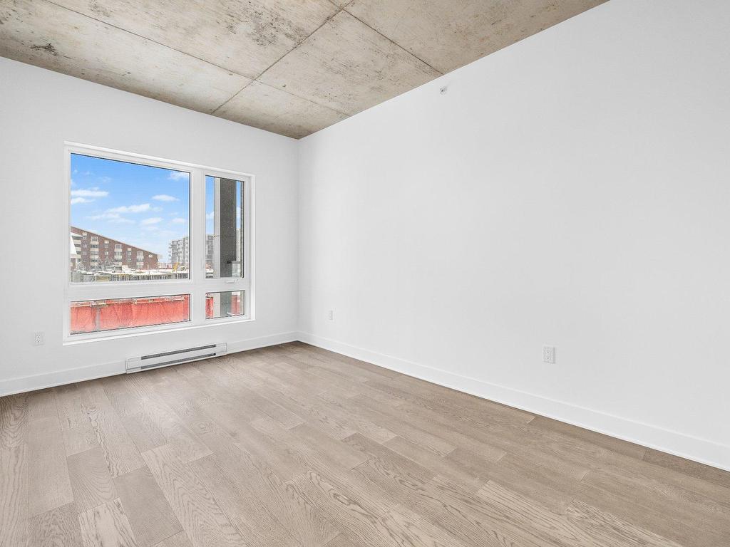 









244


Boul. Hymus

, 505,
Pointe-Claire,




QC
H9R1G3


