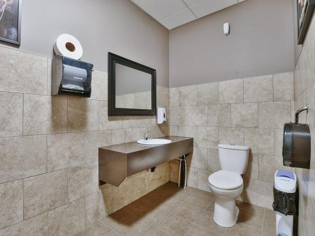 









165


Rue Notre-Dame

,
L'Épiphanie,




QC
J5X2W1


