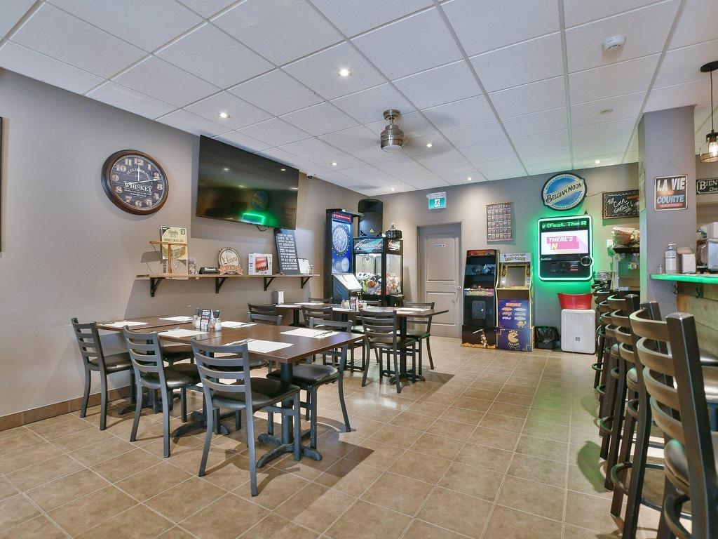 









165


Rue Notre-Dame

,
L'Épiphanie,




QC
J5X2W1

