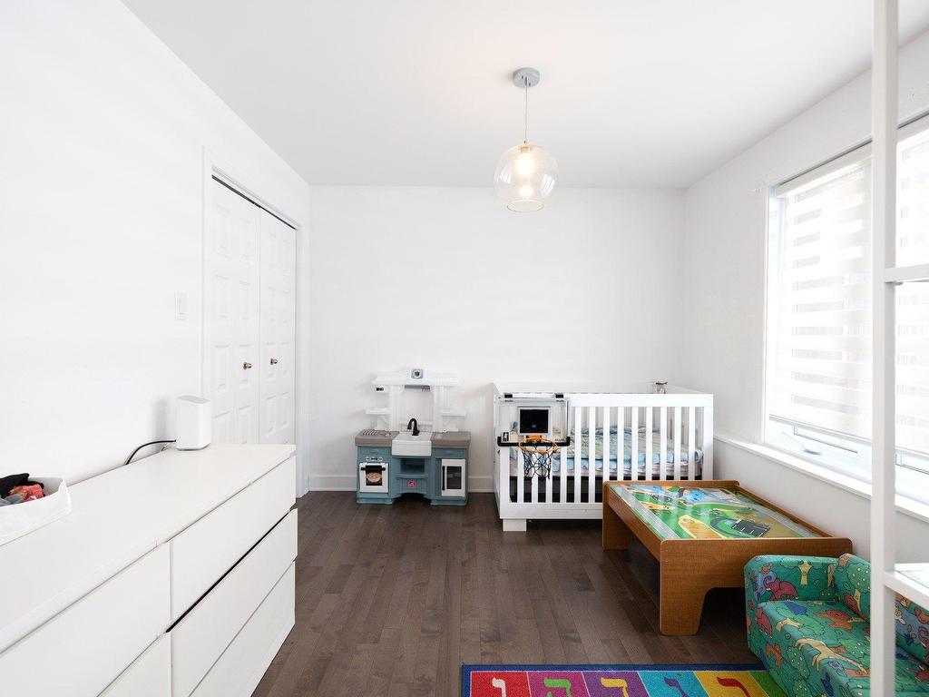 









7369B


Ch. Kildare

,
Côte-Saint-Luc,




QC
H4W0B8

