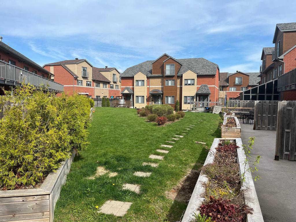 









7369B


Ch. Kildare

,
Côte-Saint-Luc,




QC
H4W0B8

