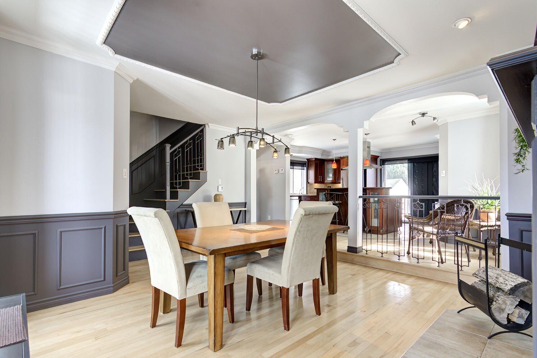 









1245


Crois. Magellan

,
Sainte-Catherine,




QC
J5C2A3

