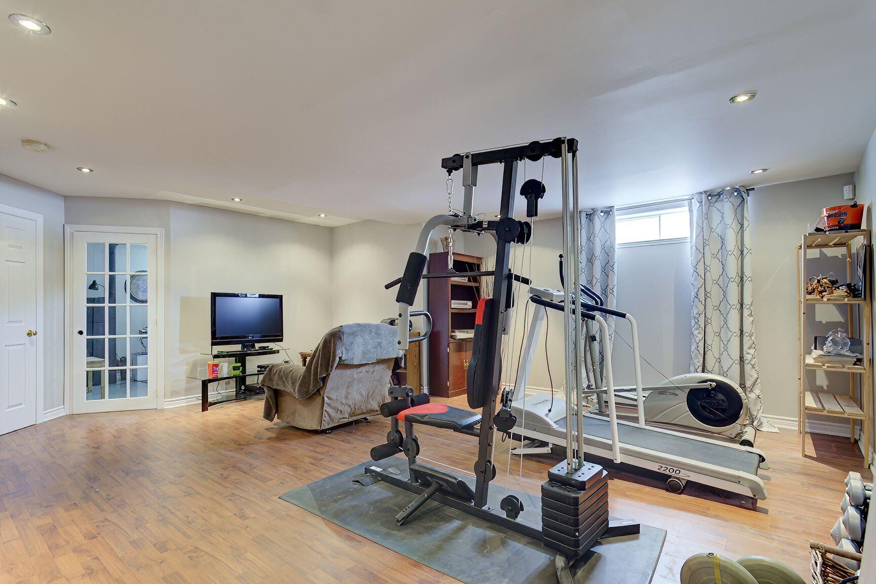 









1245


Crois. Magellan

,
Sainte-Catherine,




QC
J5C2A3

