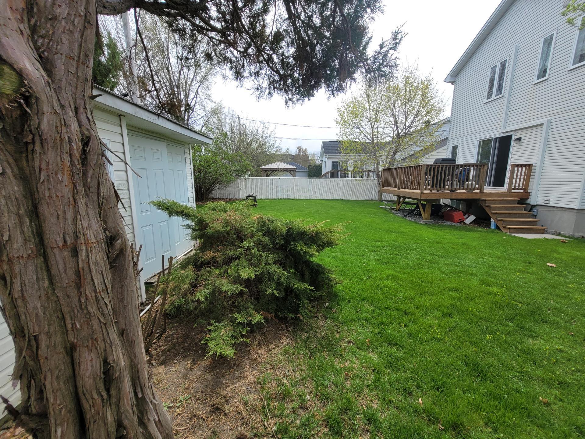 









1245


Crois. Magellan

,
Sainte-Catherine,




QC
J5C2A3

