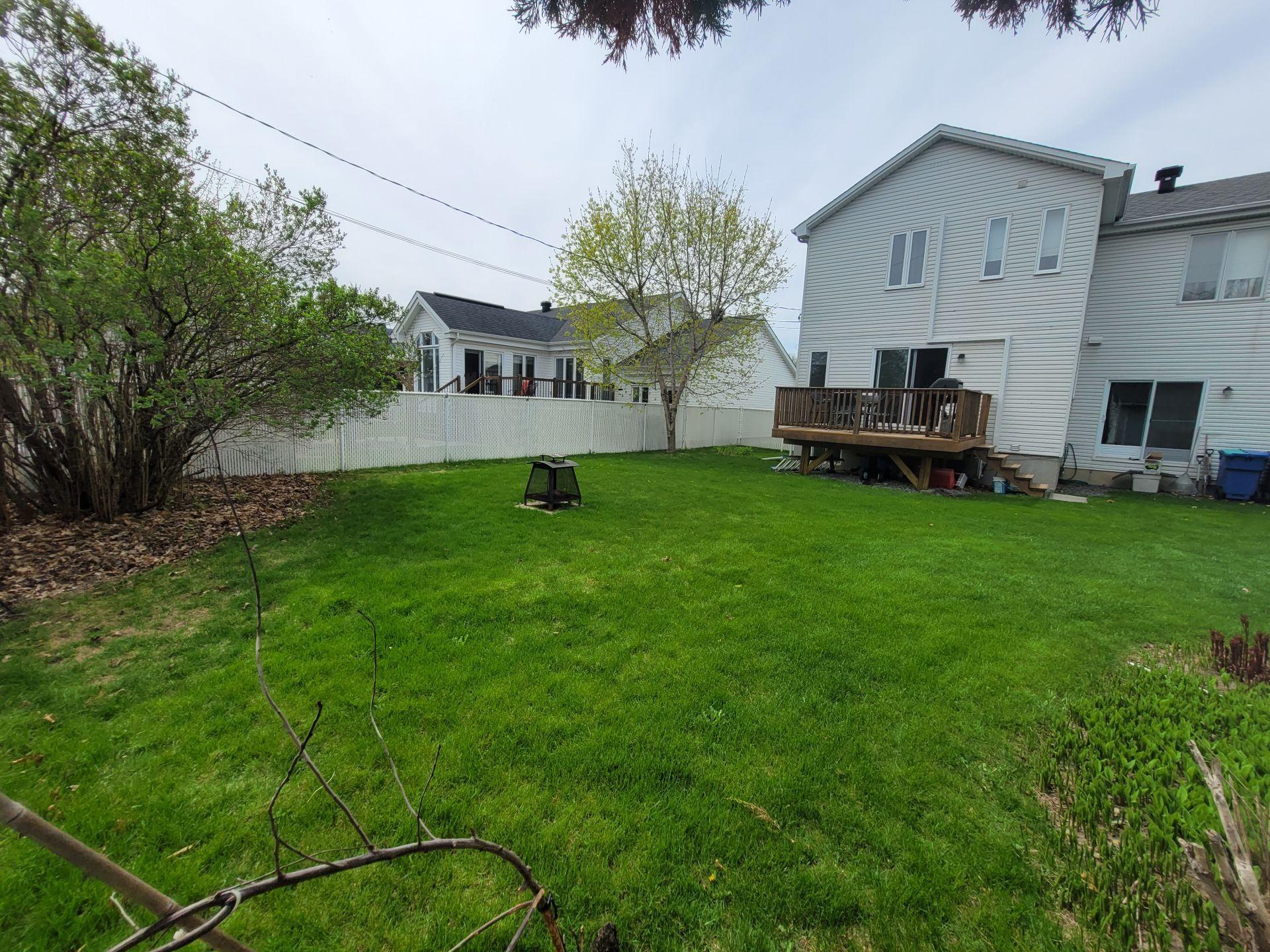 









1245


Crois. Magellan

,
Sainte-Catherine,




QC
J5C2A3

