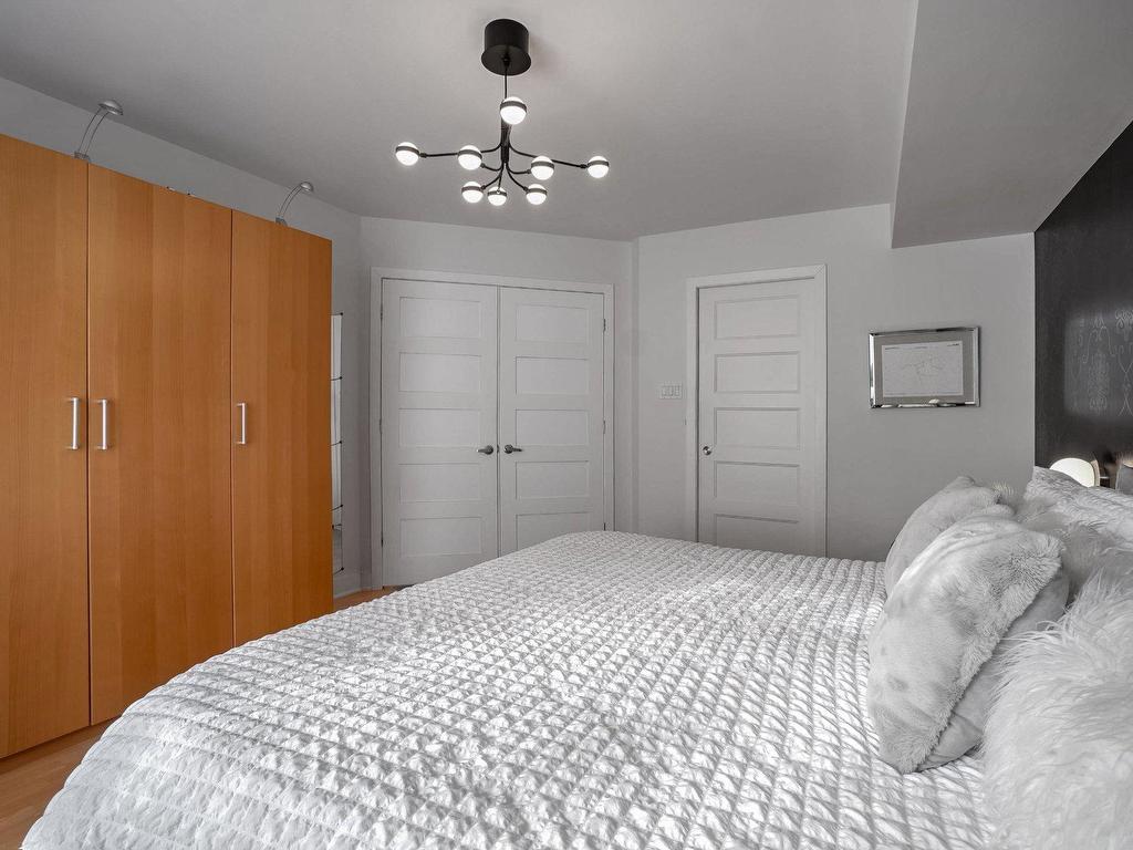 









85


Rue Hubert-Aquin

, 102,
Blainville,




QC
J7C0K9

