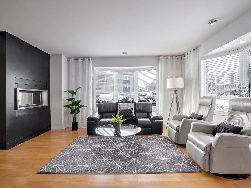 









85


Rue Hubert-Aquin

, 102,
Blainville,




QC
J7C0K9

