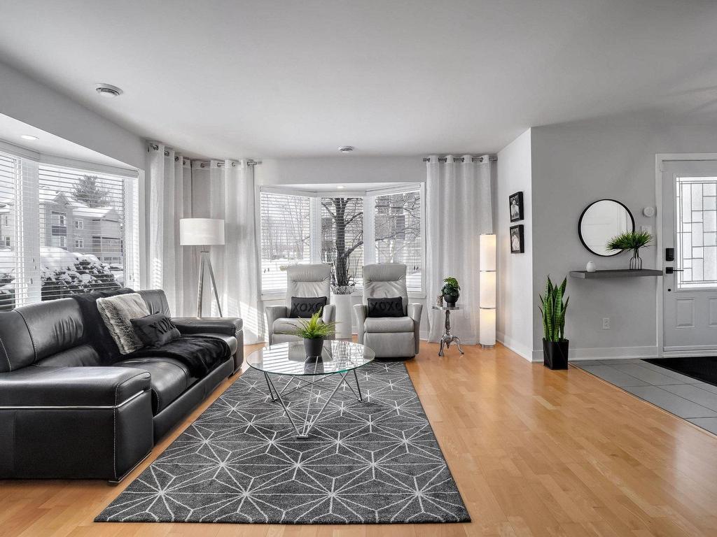 









85


Rue Hubert-Aquin

, 102,
Blainville,




QC
J7C0K9


