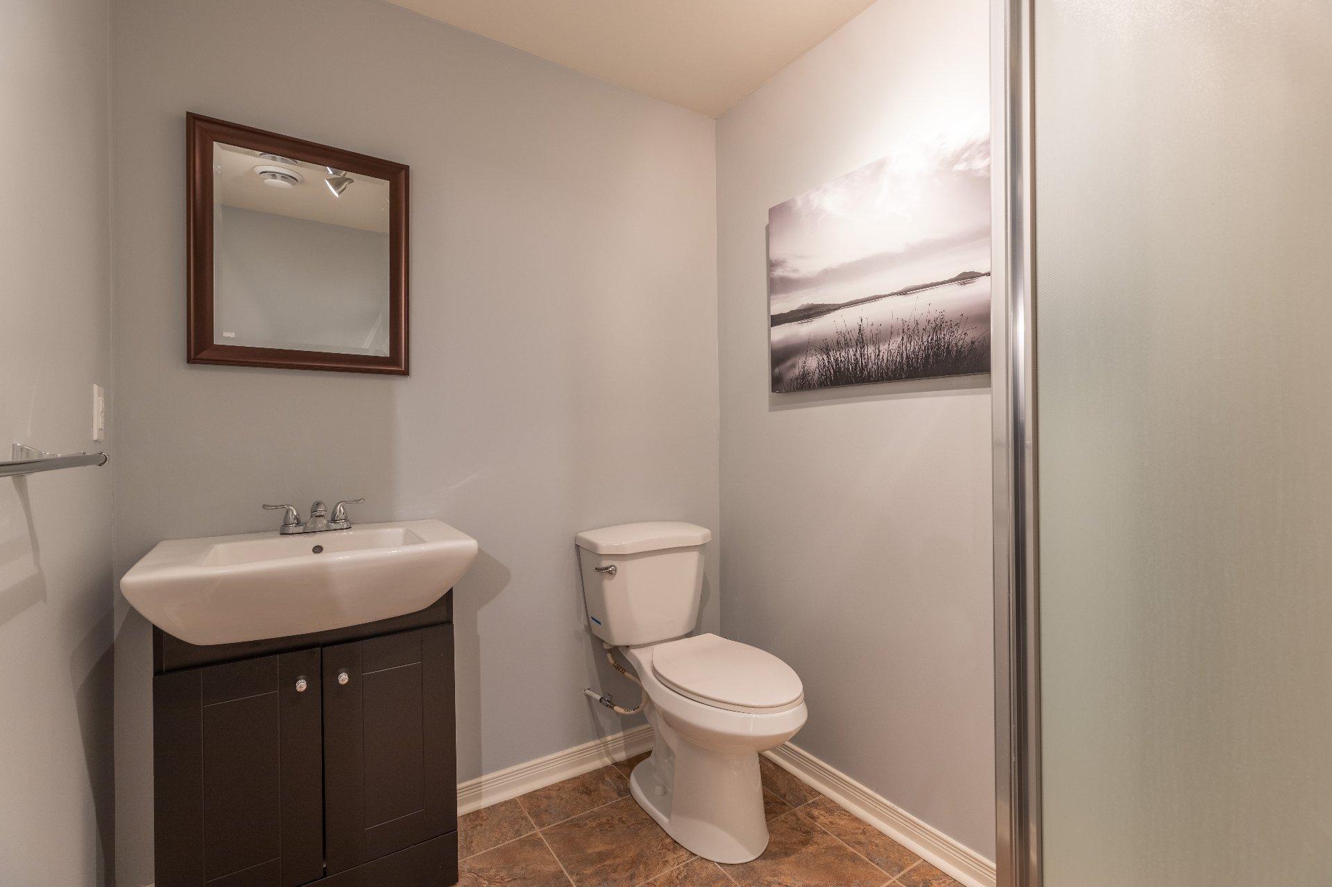 









83


Rue Jean-Paul-Lemieux

,
Notre-Dame-de-l'Île-Perrot,




QC
J7W1P4

