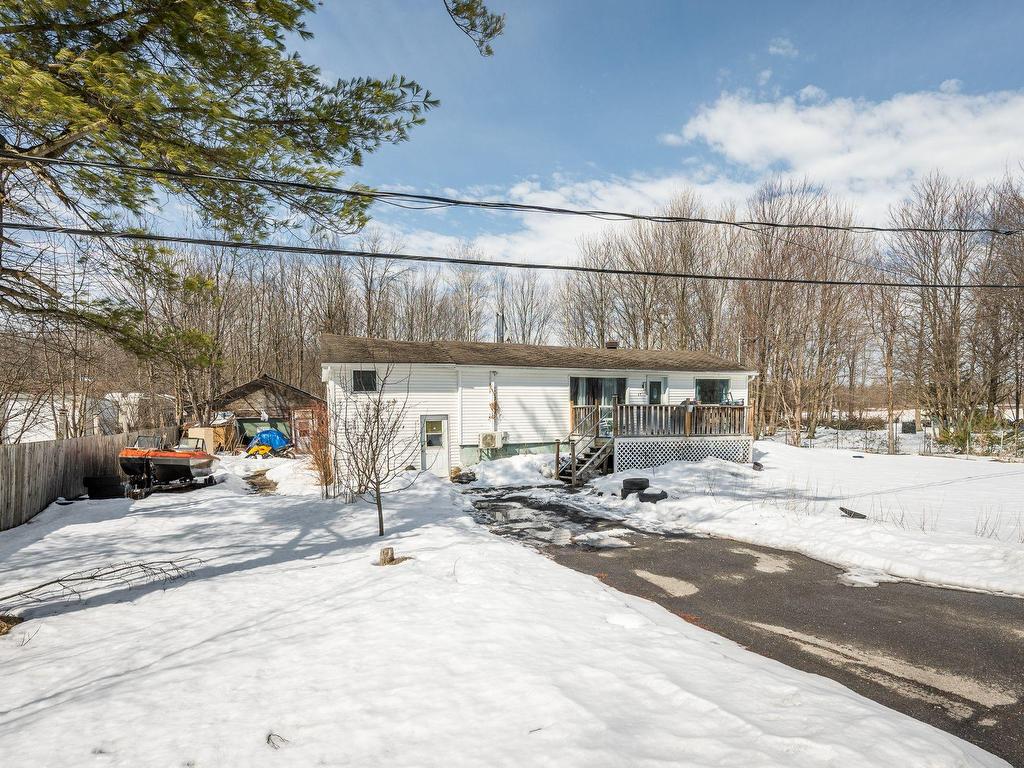 









17


Av. du Parc

,
Saint-Paul-de-l'Île-aux-Noix,




QC
J0J1G0

