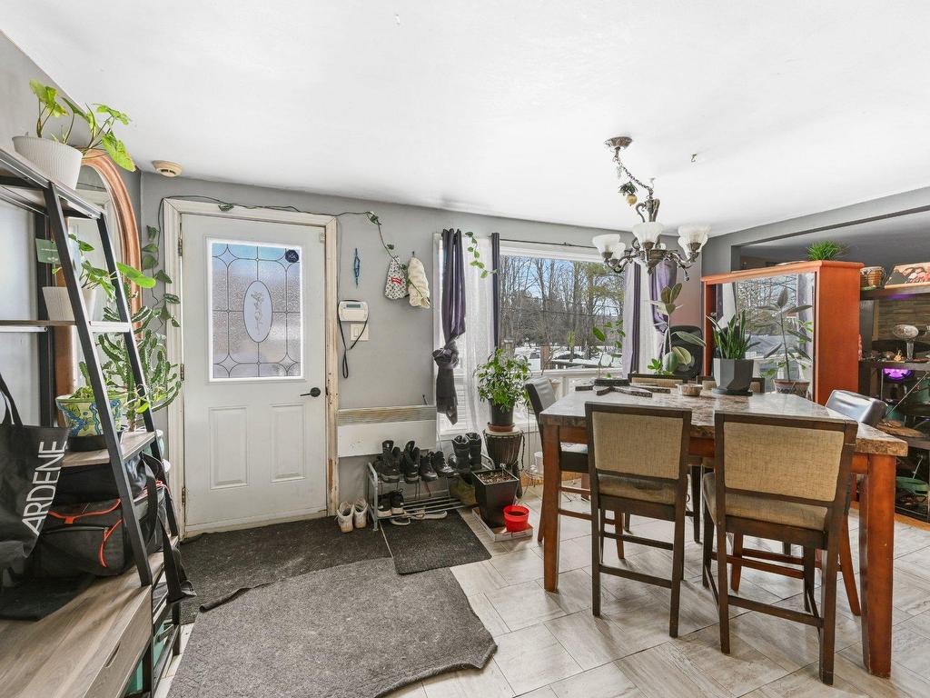 









17


Av. du Parc

,
Saint-Paul-de-l'Île-aux-Noix,




QC
J0J1G0


