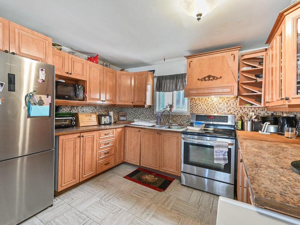 









17


Av. du Parc

,
Saint-Paul-de-l'Île-aux-Noix,




QC
J0J1G0

