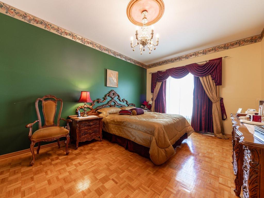 









10480


Boul. Gouin E.

,
Montréal (Rivière-des-Prairies/Pointe-aux-Trembles),




QC
H1C1B1

