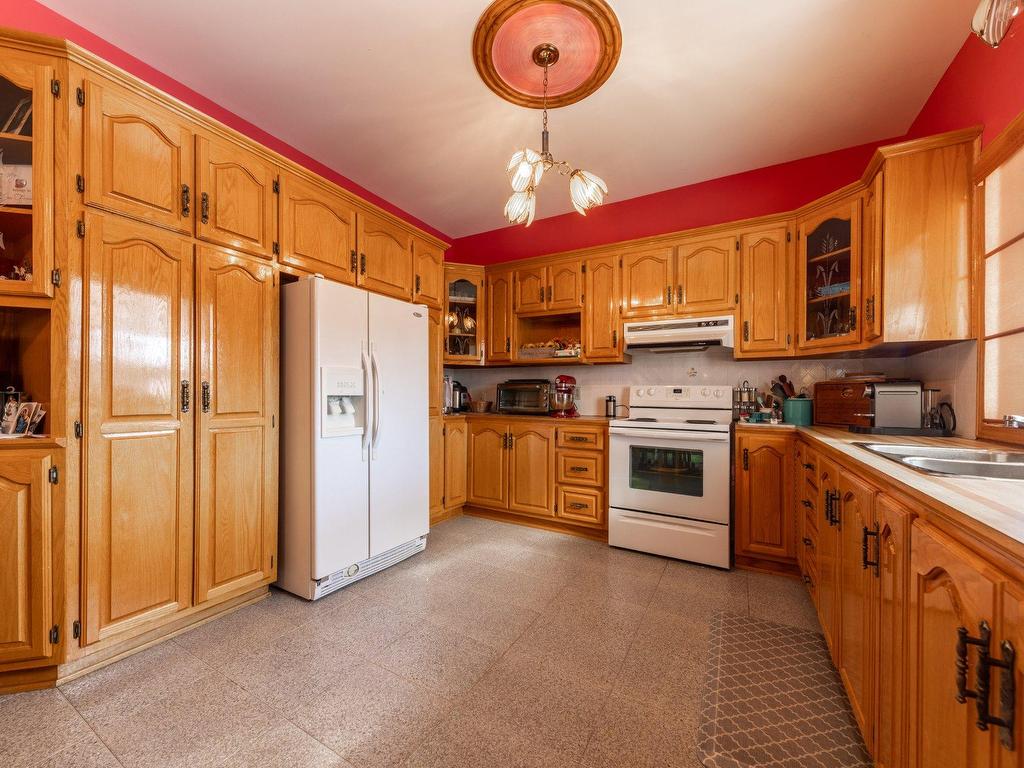 









10480


Boul. Gouin E.

,
Montréal (Rivière-des-Prairies/Pointe-aux-Trembles),




QC
H1C1B1

