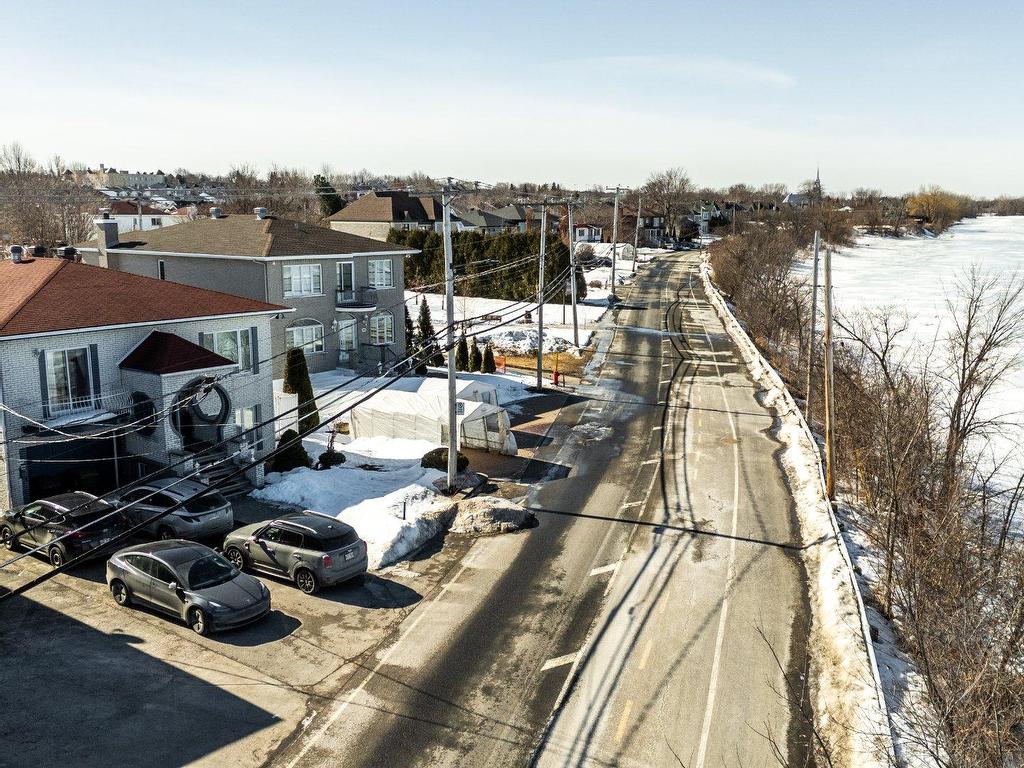 









10480


Boul. Gouin E.

,
Montréal (Rivière-des-Prairies/Pointe-aux-Trembles),




QC
H1C1B1

