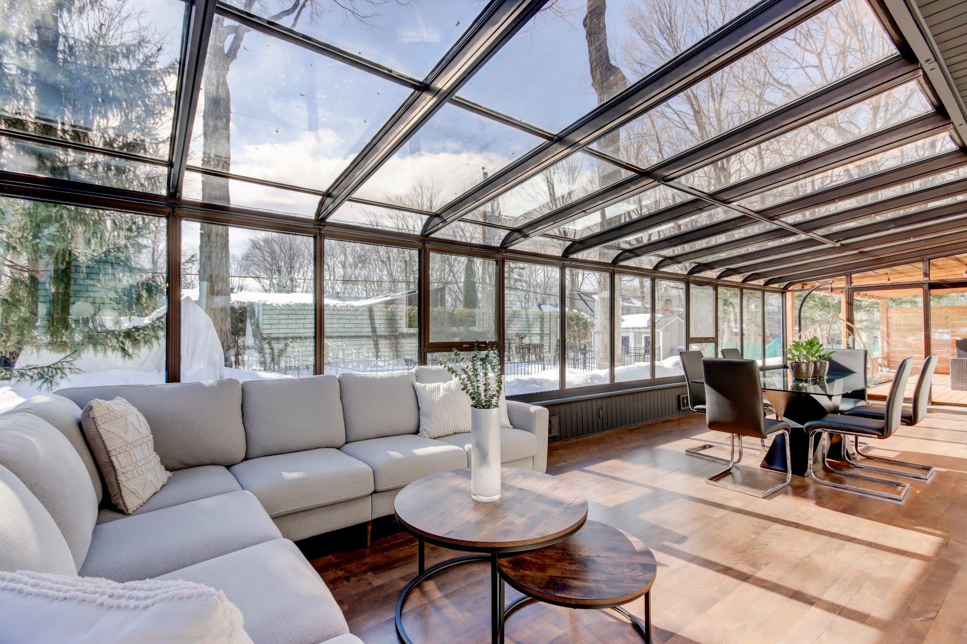 









1735


Rue de Montpellier

,
Saint-Bruno-de-Montarville,




QC
J3V4P4

