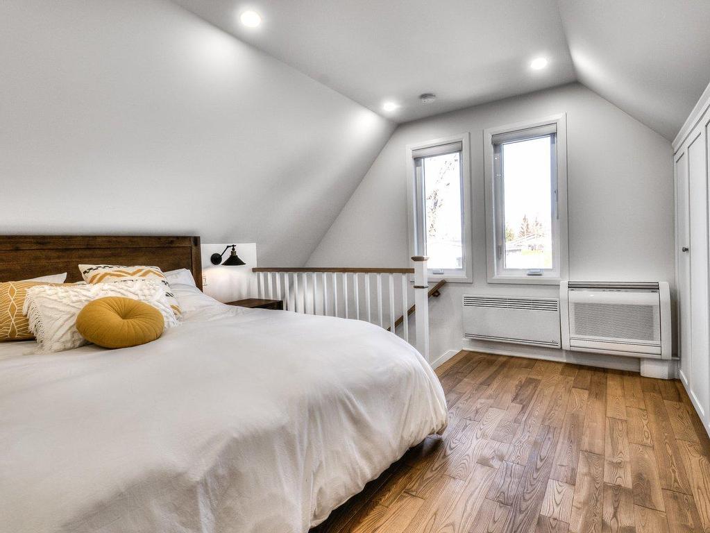 









6


Rue Arcand

,
Saint-Jean-sur-Richelieu,




QC
J2X5M6

