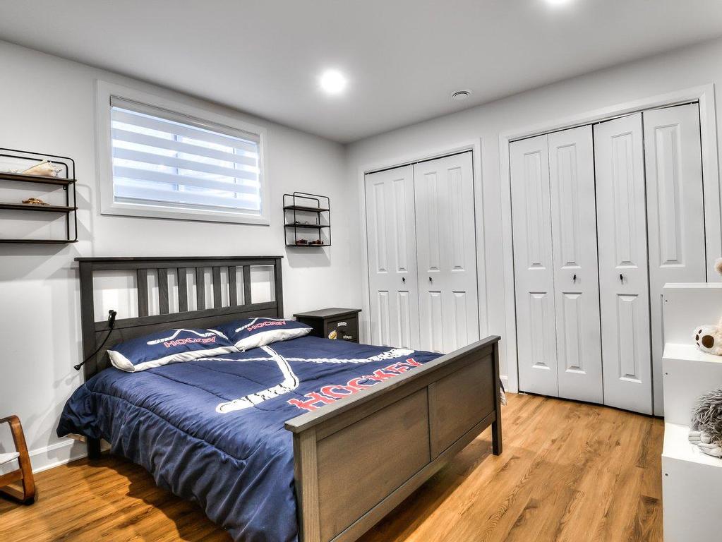 









6


Rue Arcand

,
Saint-Jean-sur-Richelieu,




QC
J2X5M6


