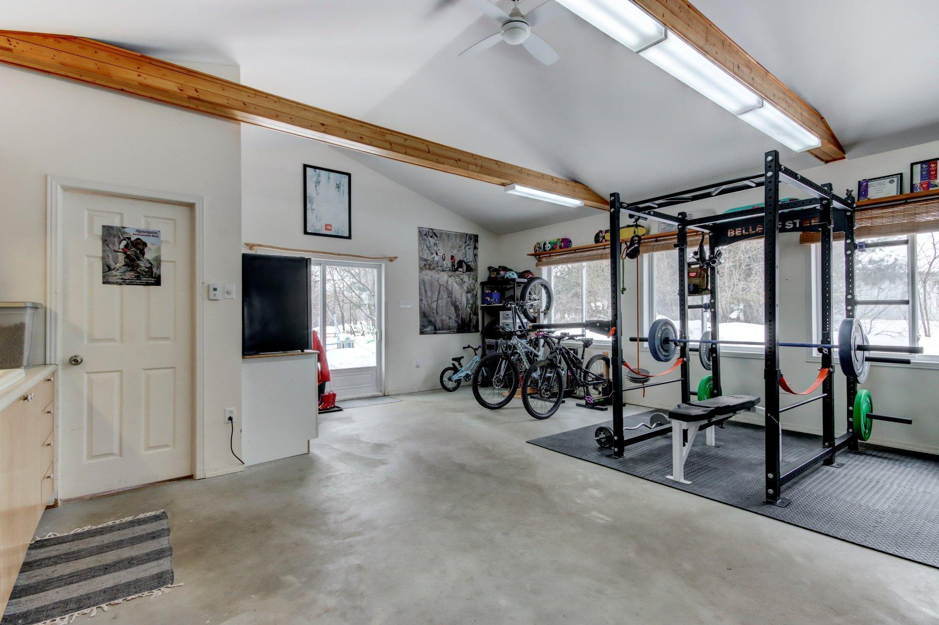 









115


Rg de Versailles

,
Mont-Saint-Grégoire,




QC
J0J1K0

