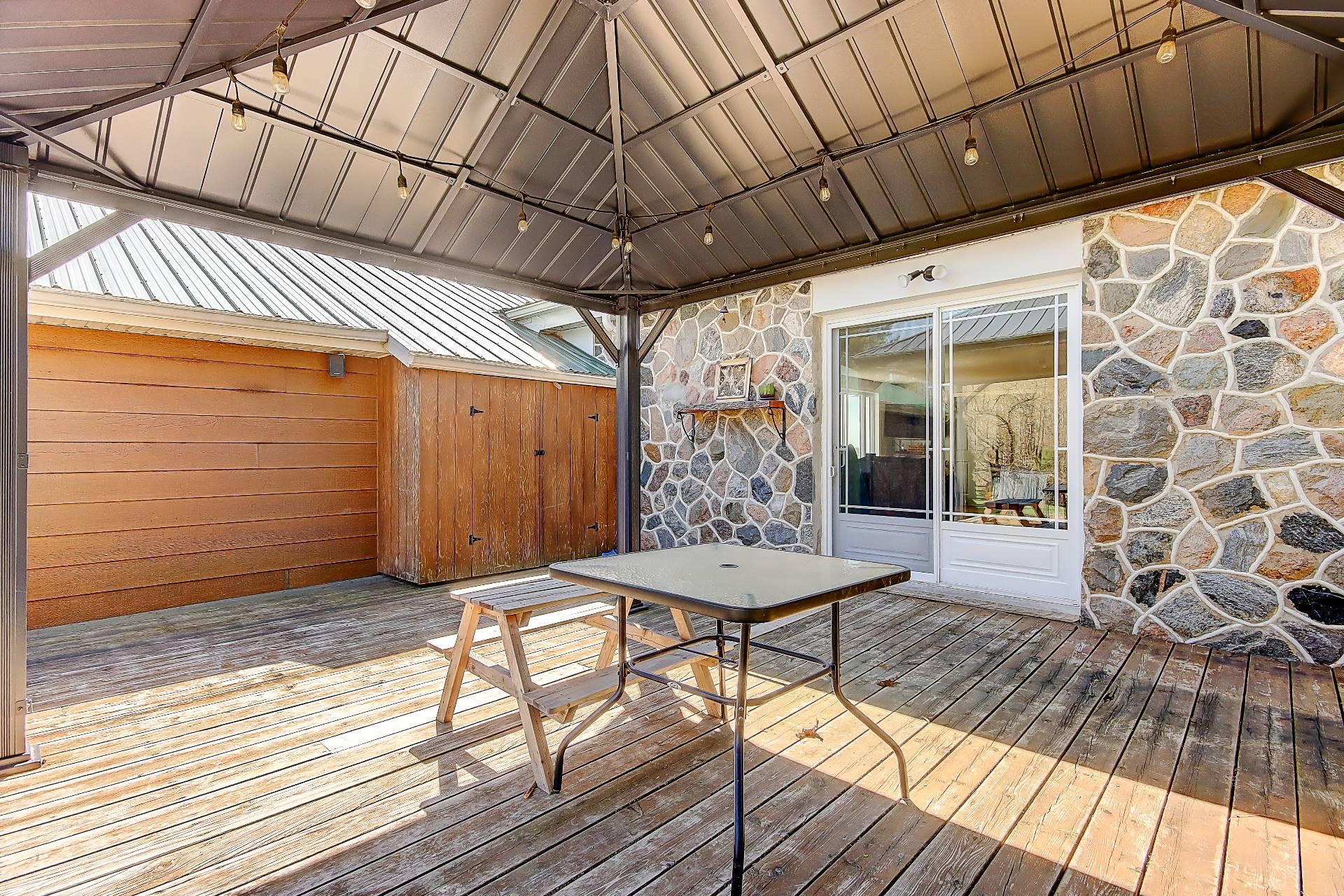 









115


Rg de Versailles

,
Mont-Saint-Grégoire,




QC
J0J1K0

