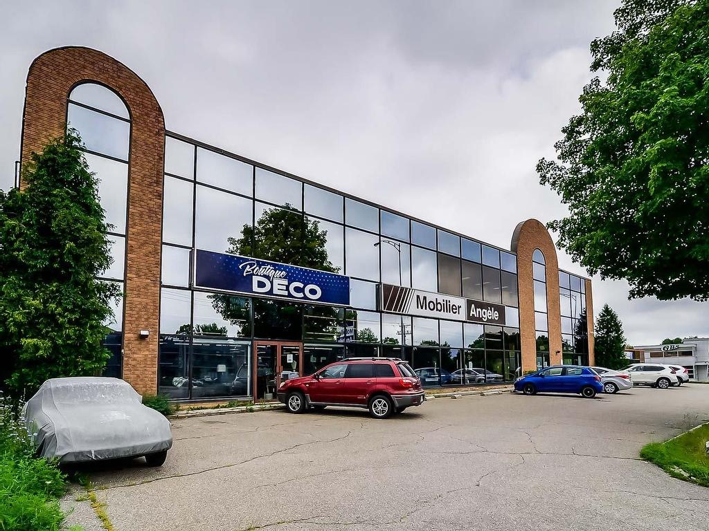 









425


Boul. Maloney E.

,
Gatineau (Gatineau),




QC
J8P6Z8

