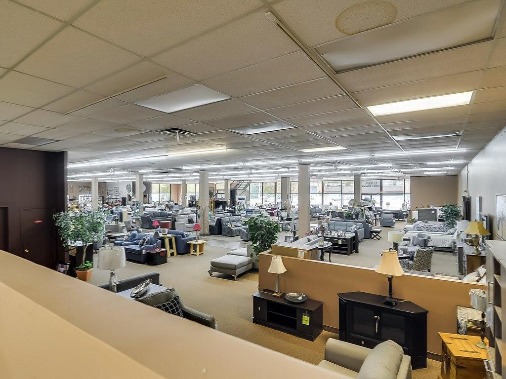 









425


Boul. Maloney E.

,
Gatineau (Gatineau),




QC
J8P6Z8

