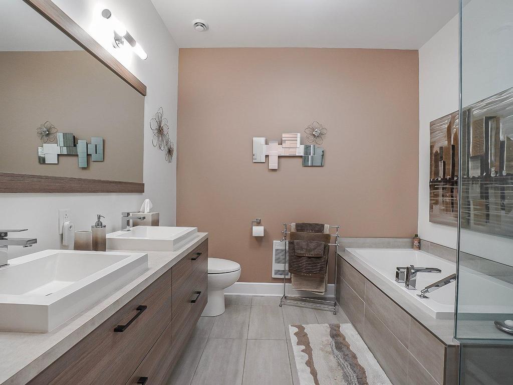 









14410


Rue Roger-Thomas

, 312,
Mirabel,




QC
J7J0S5

