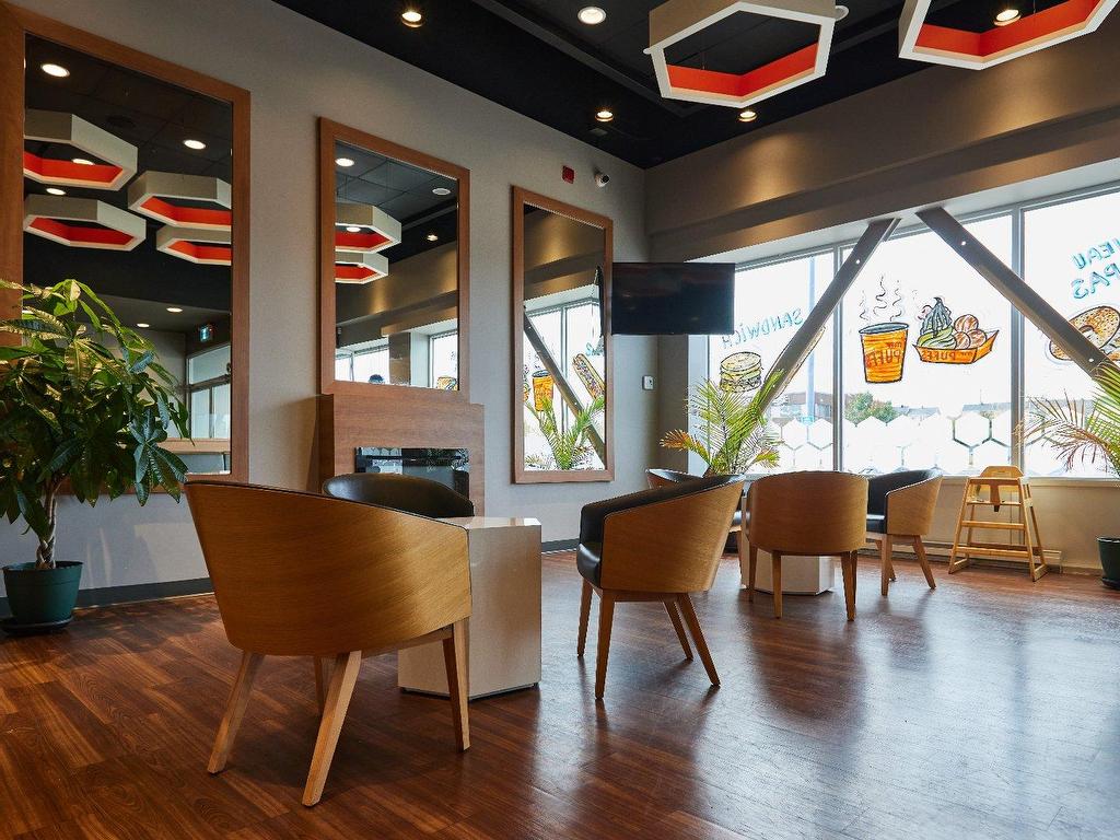 









2195


Boul. Marcel-Laurin

,
Montréal (Saint-Laurent),




QC
H4R1K4

