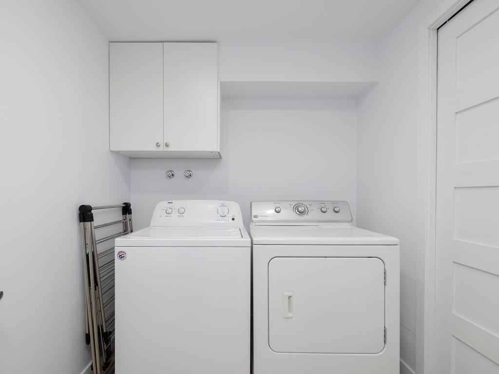 









80


Rue des Chênes

,
L'Île-Perrot,




QC
J7V8M1


