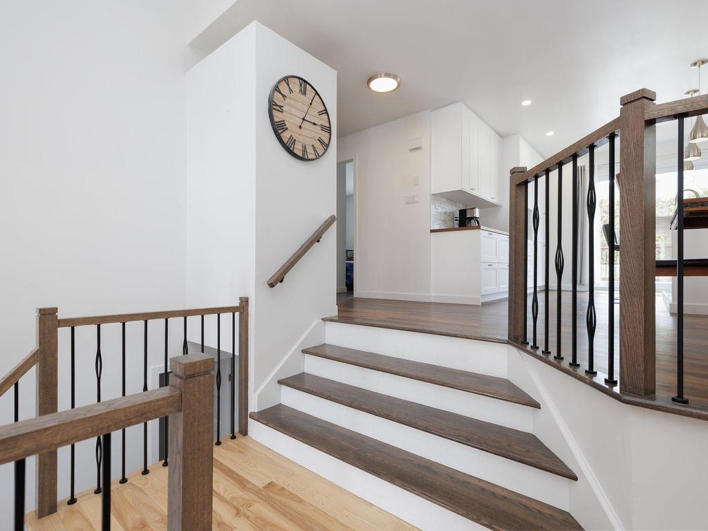 









80


Rue des Chênes

,
L'Île-Perrot,




QC
J7V8M1

