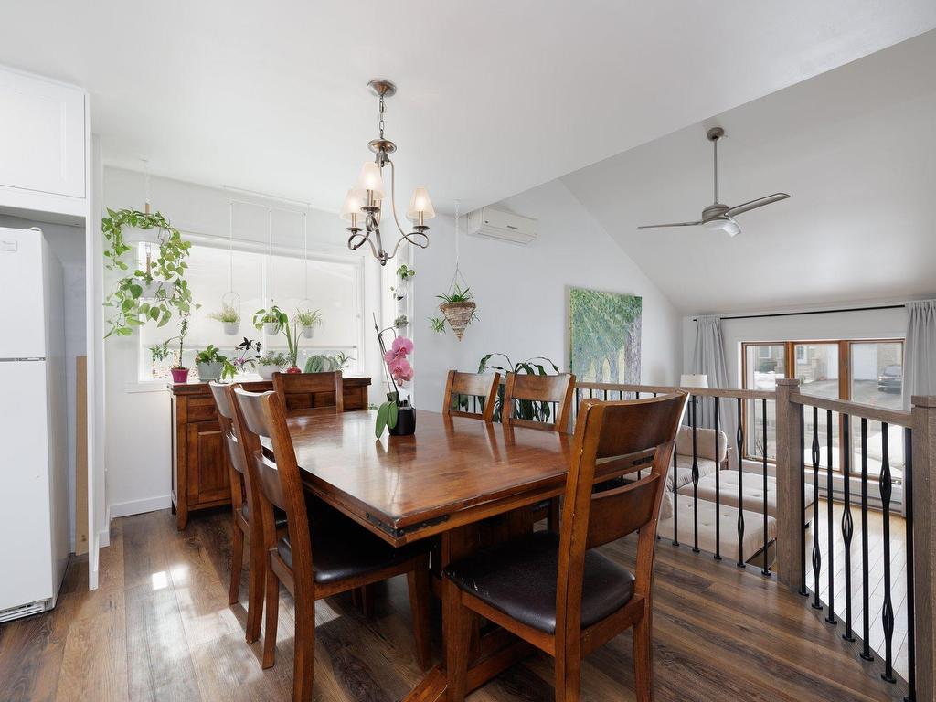 









80


Rue des Chênes

,
L'Île-Perrot,




QC
J7V8M1

