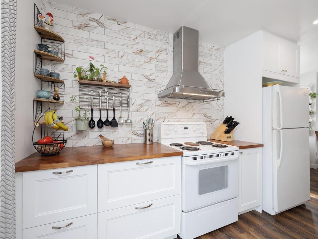 









80


Rue des Chênes

,
L'Île-Perrot,




QC
J7V8M1

