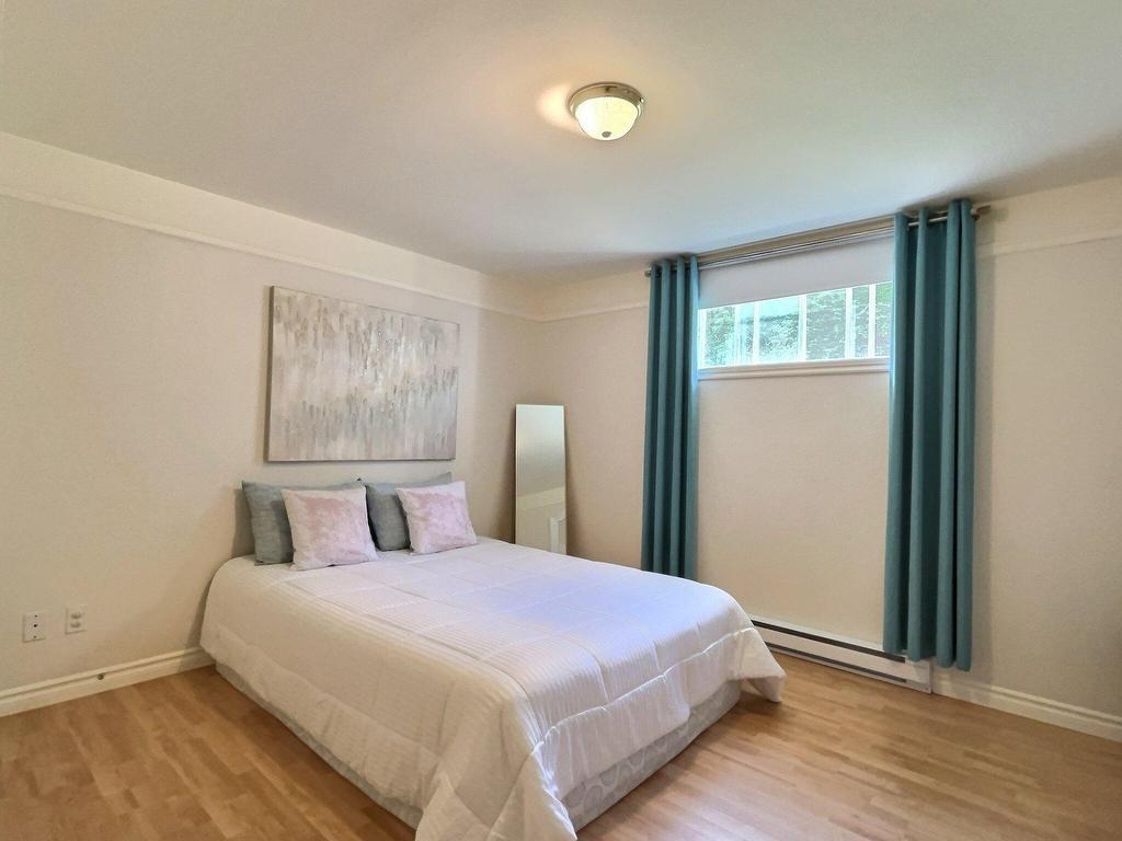 









6749


Rue Joseph-Édouard-Turcotte

,
Trois-Rivières,




QC
G9C1M4

