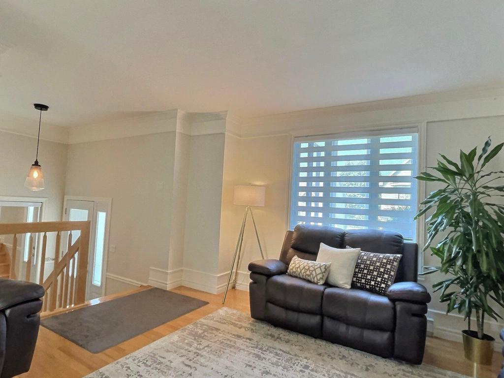 









6749


Rue Joseph-Édouard-Turcotte

,
Trois-Rivières,




QC
G9C1M4

