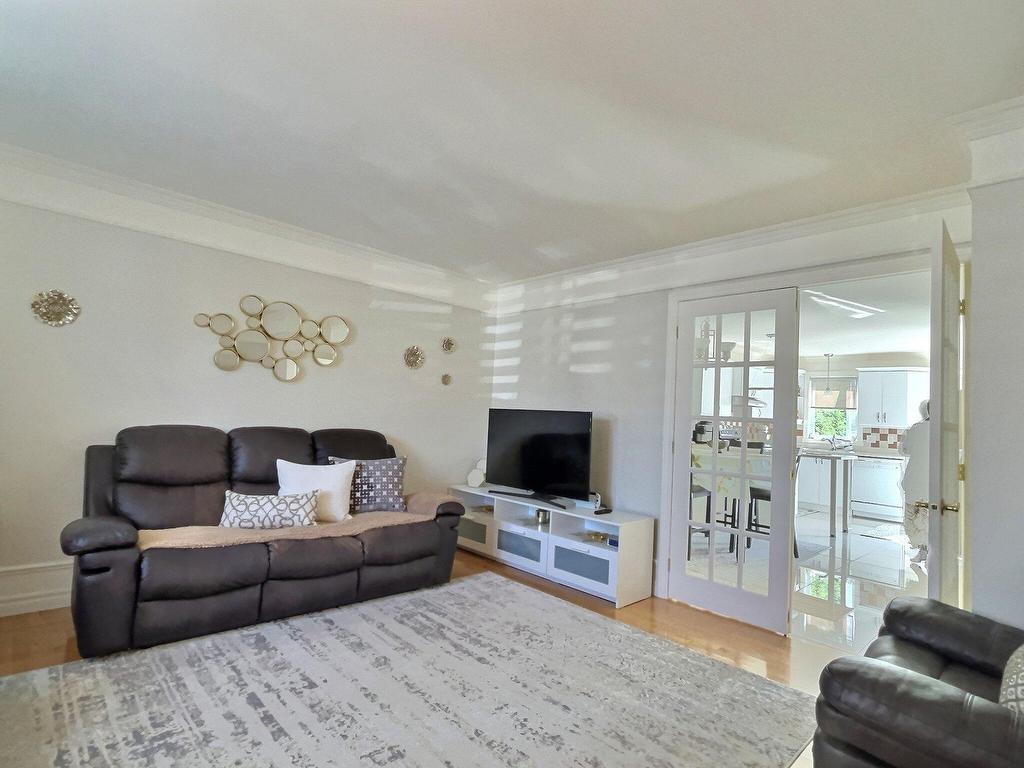 









6749


Rue Joseph-Édouard-Turcotte

,
Trois-Rivières,




QC
G9C1M4

