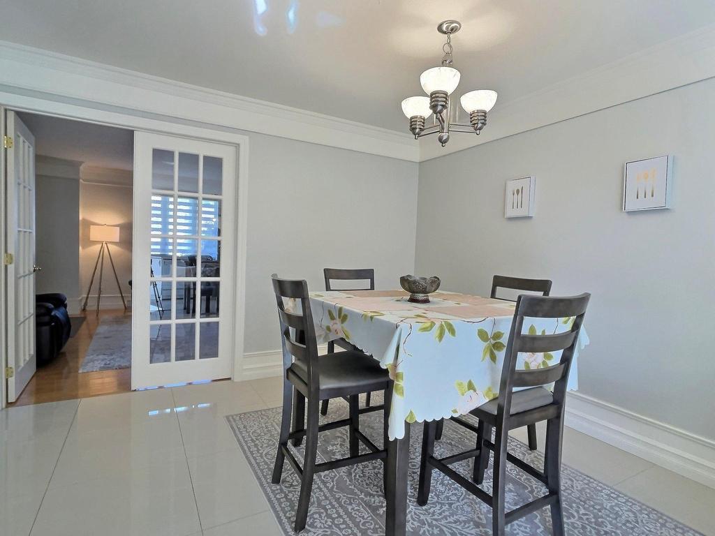 









6749


Rue Joseph-Édouard-Turcotte

,
Trois-Rivières,




QC
G9C1M4

