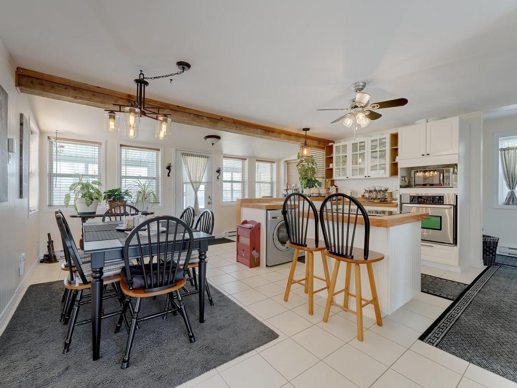 









226


Rue Lapierre

,
Henryville,




QC
J0J1E0

