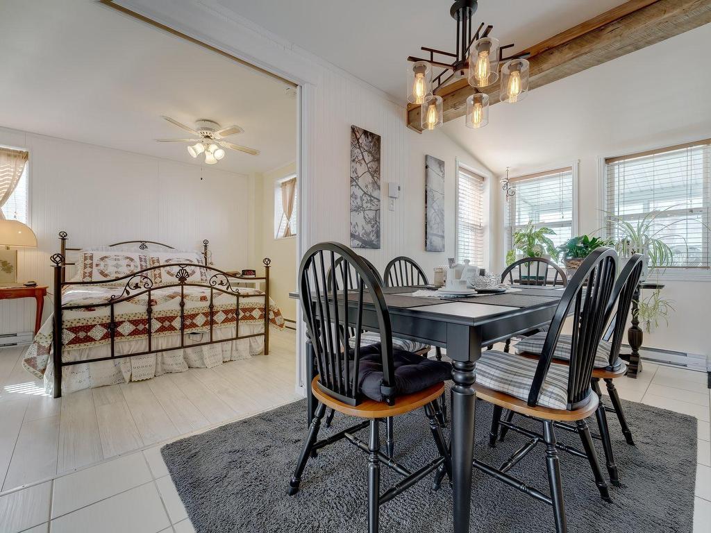 









226


Rue Lapierre

,
Henryville,




QC
J0J1E0

