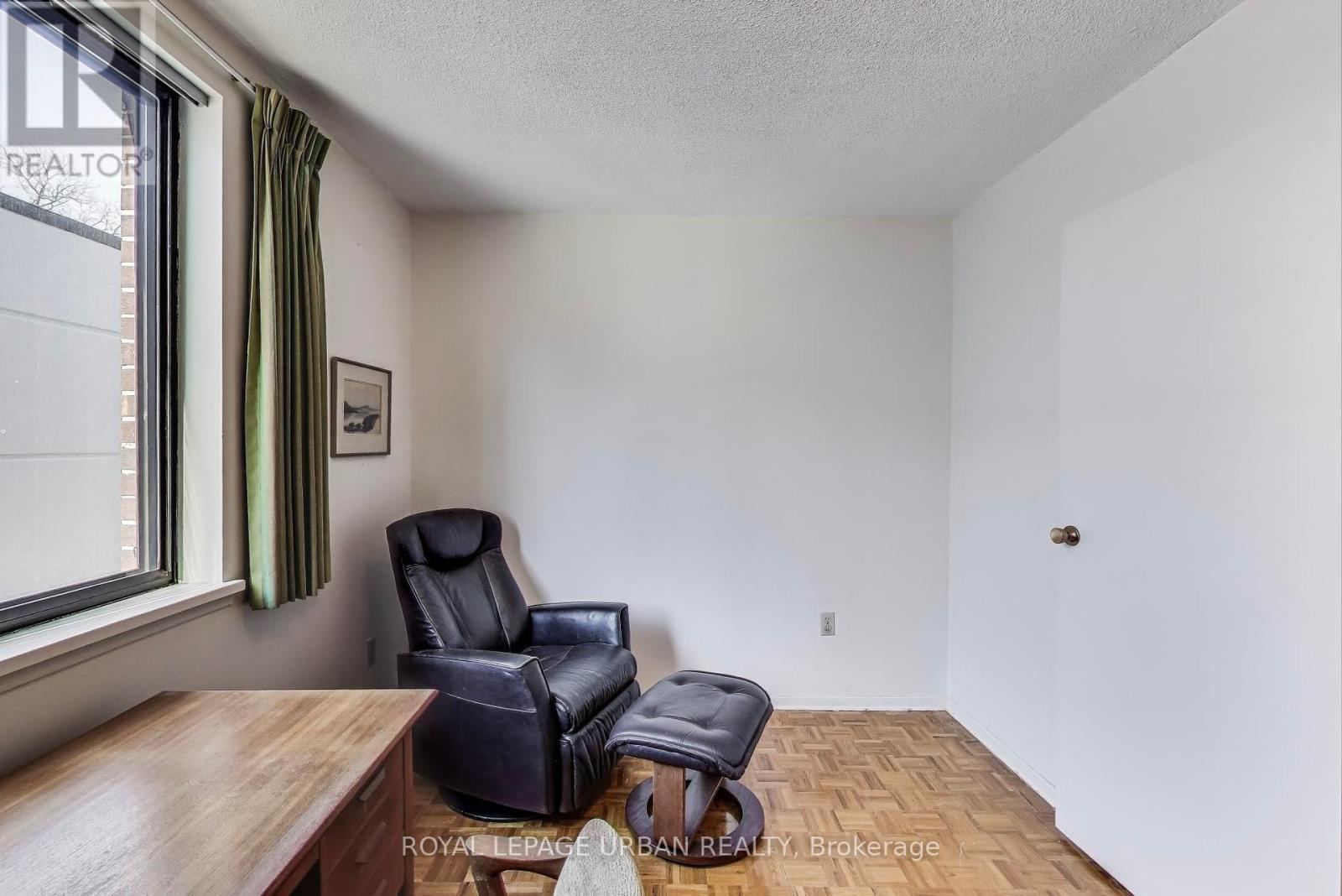 












7 - 166 SHERWOOD AVENUE

,
Toronto,




Ontario
M4P2A8

