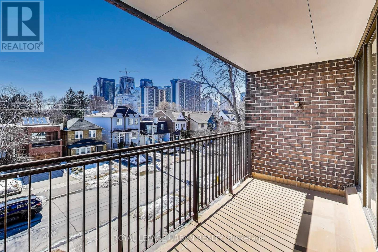 












7 - 166 SHERWOOD AVENUE

,
Toronto,




Ontario
M4P2A8

