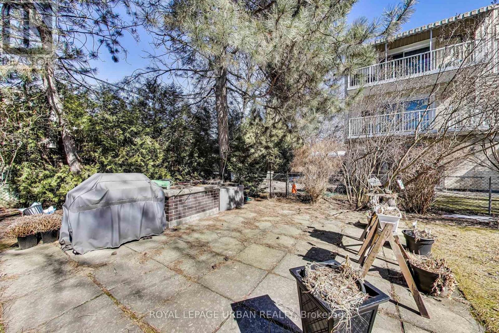 












7 - 166 SHERWOOD AVENUE

,
Toronto,




Ontario
M4P2A8

