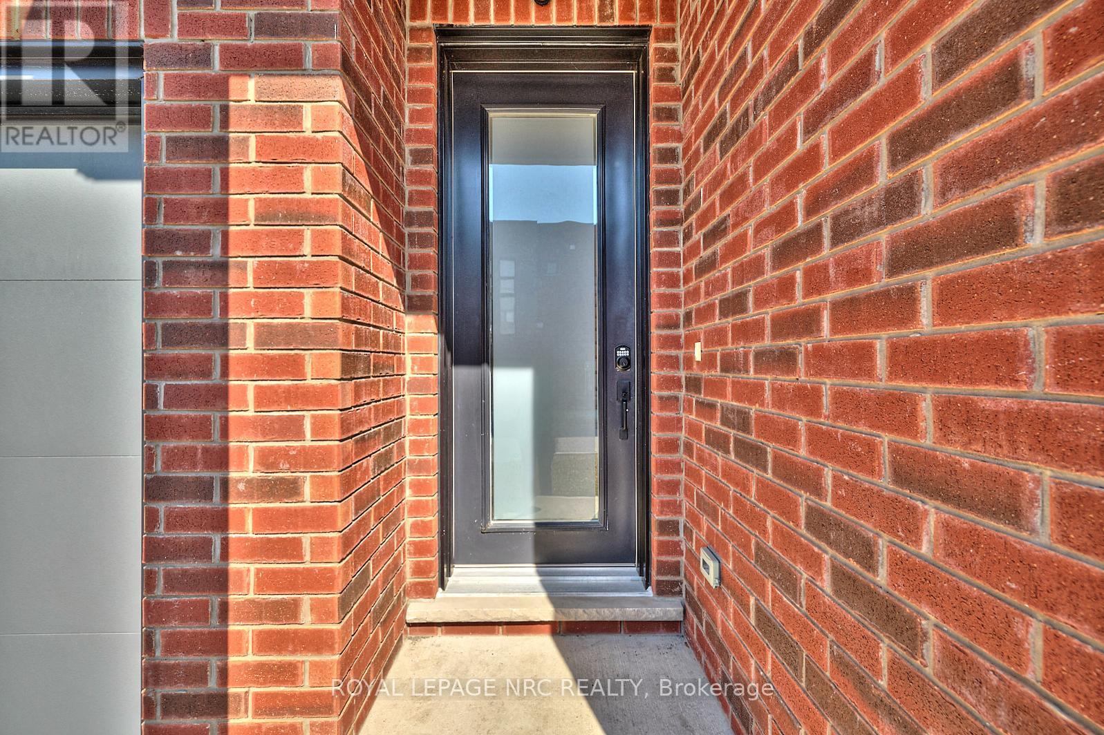 












3 - 1465 STATION STREET

,
Pelham (Fonthill),




Ontario
L0S1E3


