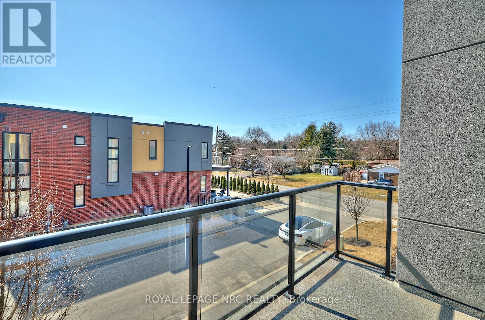












3 - 1465 STATION STREET

,
Pelham (Fonthill),




Ontario
L0S1E3


