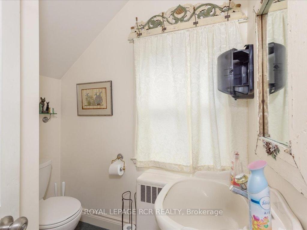 









50


Wellington

Street East,
Aurora,




ON
L4G 1H5

